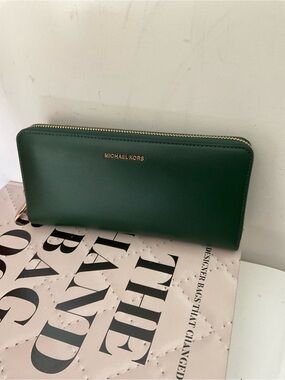 MICHAEL Michael Kors Dark Green Zip-Around Leather Wallet with Gold Hardware NWT